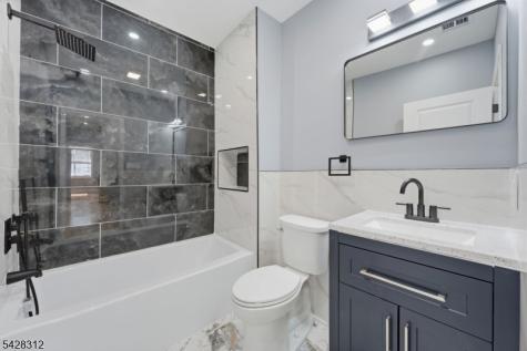 153 Brookside Avenue Irvington NJ 07111