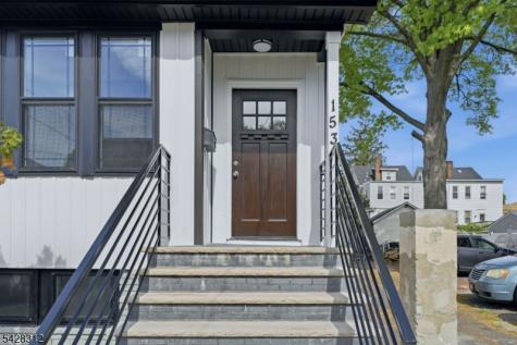153 Brookside Avenue Irvington NJ 07111
