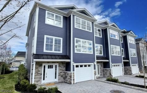 190 Canterbury Avenue North Arlington NJ 07031