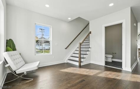 190 Canterbury Avenue North Arlington NJ 07031