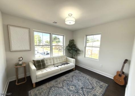 190 Canterbury Avenue North Arlington NJ 07031
