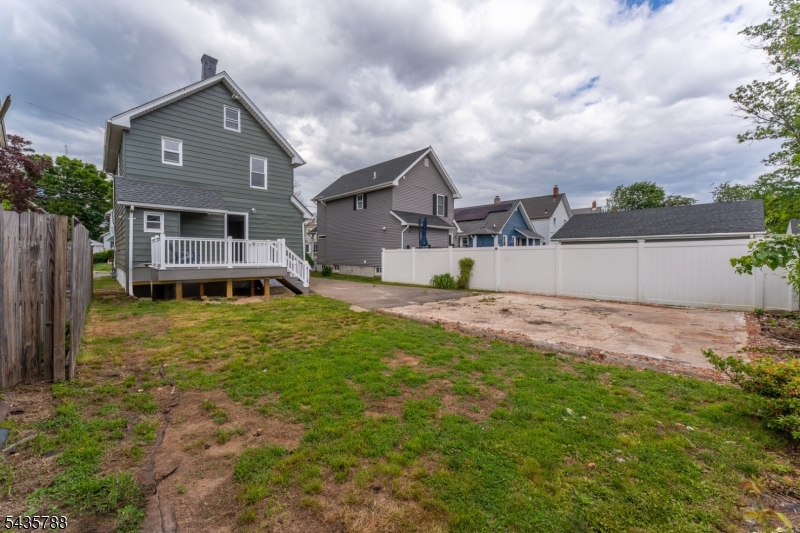 11 Jean Court Woodbridge NJ 07095