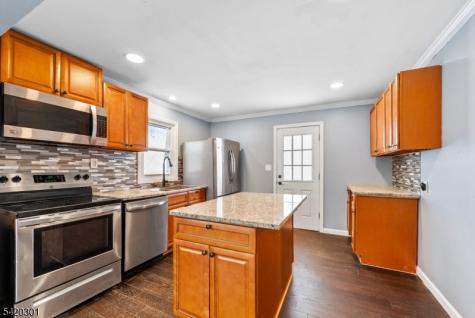 50 E Shore Drive Vernon NJ 07462