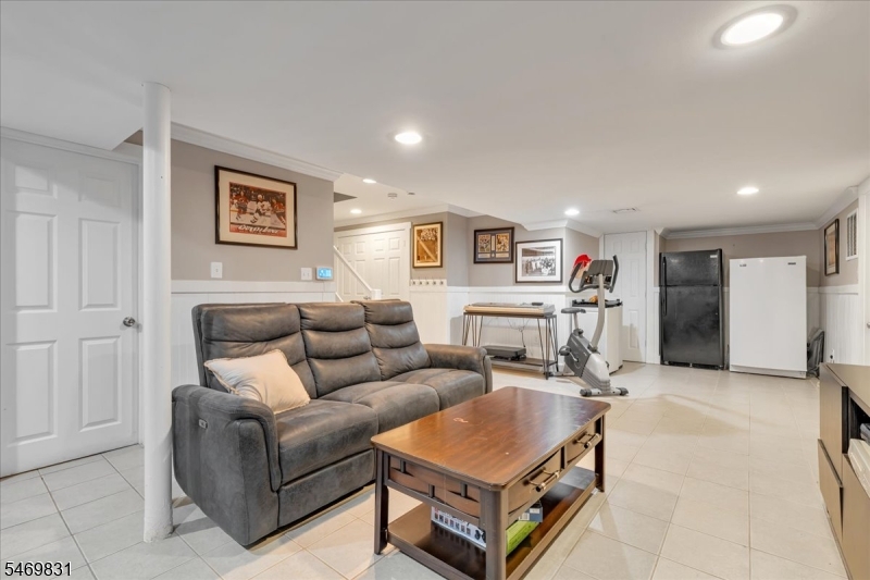 1333 Evergreen Avenue Plainfield NJ 07060