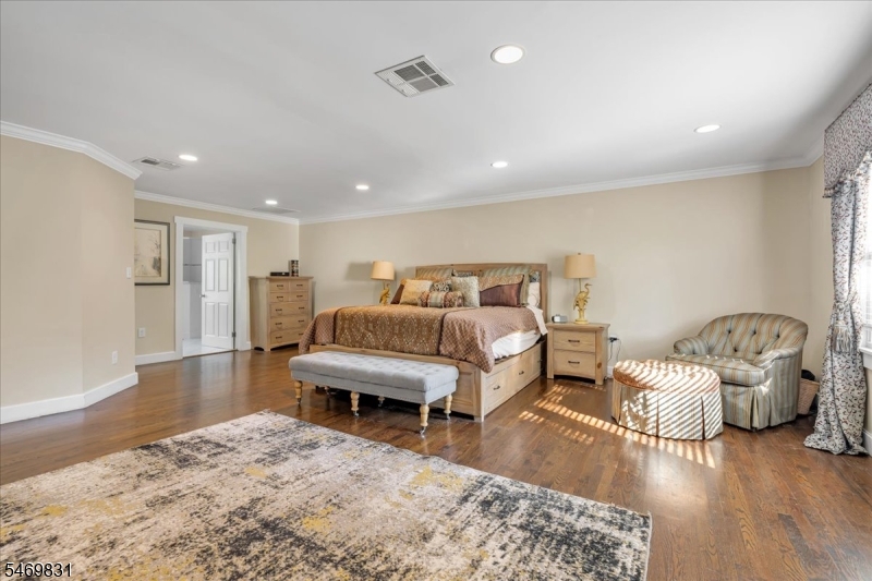 1333 Evergreen Avenue Plainfield NJ 07060