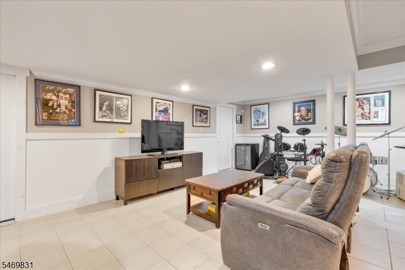 1333 Evergreen Avenue Plainfield NJ 07060