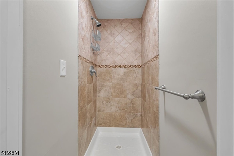 1333 Evergreen Avenue Plainfield NJ 07060