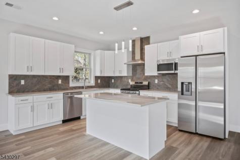 175 Brennan Concourse Berkeley NJ 08721
