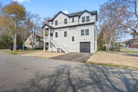 175 Brennan Concourse Berkeley NJ 08721