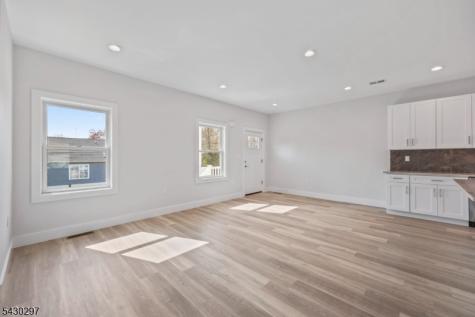 175 Brennan Concourse Berkeley NJ 08721