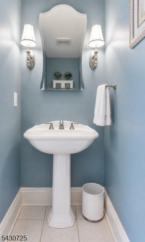 7 Wayland Drive Verona NJ 07044