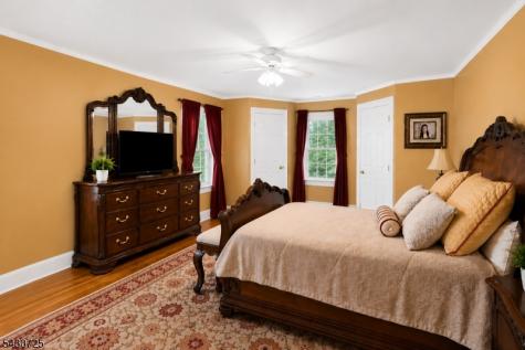 7 Wayland Drive Verona NJ 07044