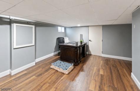 7 Wayland Drive Verona NJ 07044