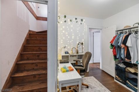 56 Summer Street Hawthorne NJ 07506