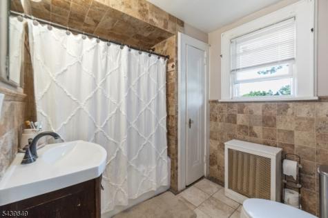 56 Summer Street Hawthorne NJ 07506