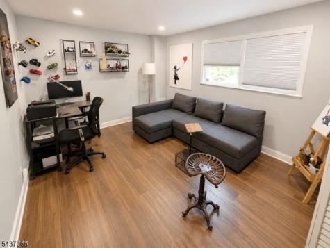1626 Larkspur Drive Mountainside NJ 07092
