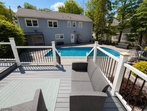 1626 Larkspur Drive Mountainside NJ 07092