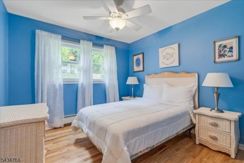 22 Green Apple Road Sparta NJ 07871