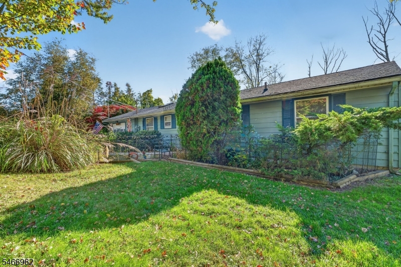 21 Fox Hill Road Frankford NJ 07826