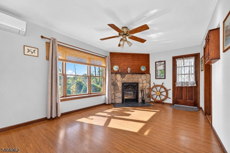 21 Fox Hill Road Frankford NJ 07826