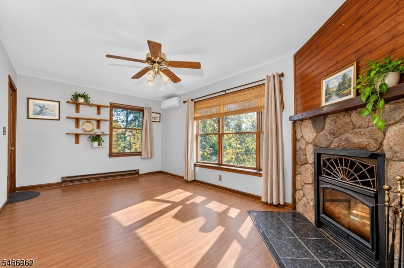 21 Fox Hill Road Frankford NJ 07826
