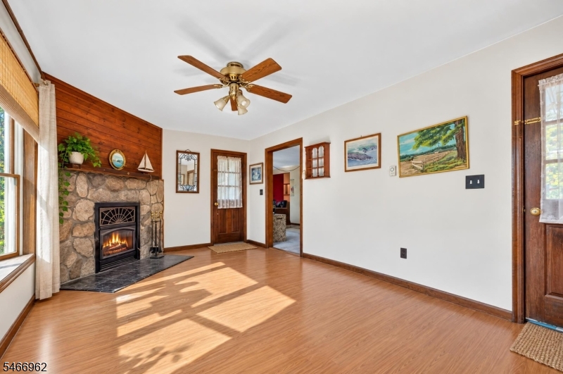 21 Fox Hill Road Frankford NJ 07826