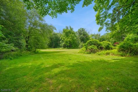 321 Saint Cloud Avenue West Orange NJ 07052