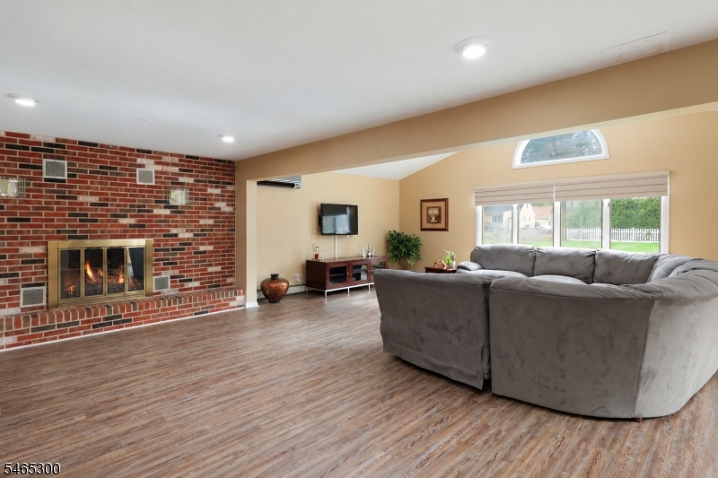 77 Harrison Street Clark NJ 07066
