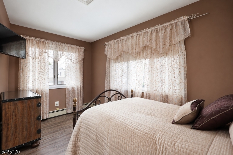 77 Harrison Street Clark NJ 07066