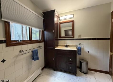 27 River Road Byram NJ 07874