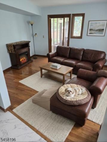 27 River Road Byram NJ 07874