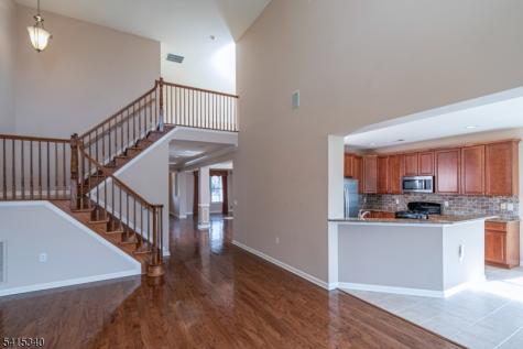 10 Independence Court Franklin NJ 08873