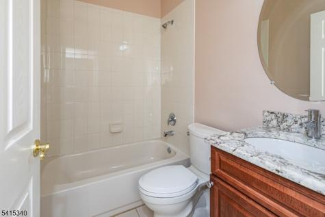 10 Independence Court Franklin NJ 08873