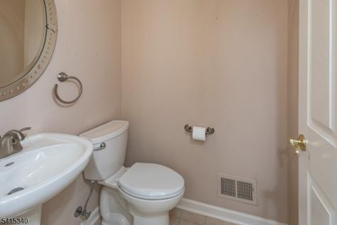 10 Independence Court Franklin NJ 08873