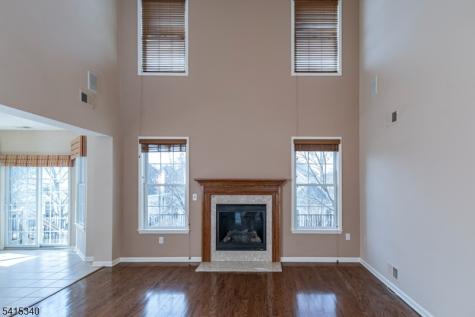 10 Independence Court Franklin NJ 08873
