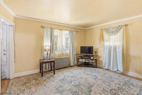 52 Oak Avenue Irvington NJ 07111