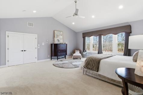 4 Michele Crossing Raritan NJ 08822