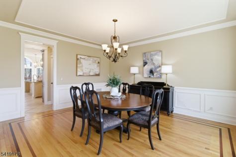 4 Michele Crossing Raritan NJ 08822
