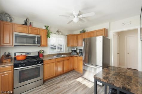 934 Moessner Avenue Union NJ 07083