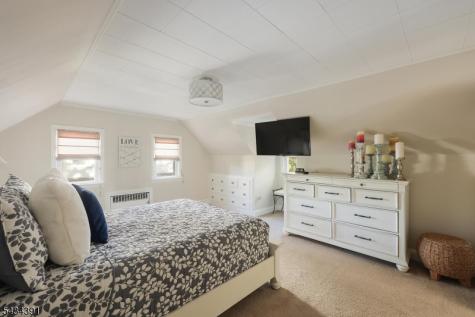 934 Moessner Avenue Union NJ 07083