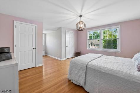 9 Overlook Terrace Millburn NJ 07078