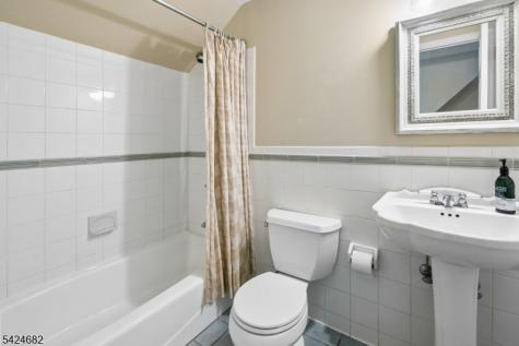 9 Overlook Terrace Millburn NJ 07078