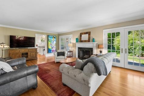 9 Overlook Terrace Millburn NJ 07078