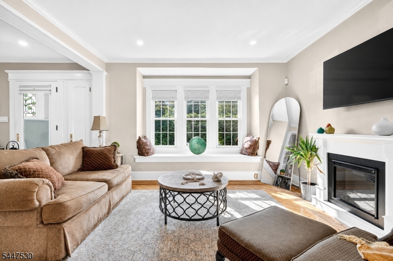 39 Overlook Avenue West Orange NJ 07052