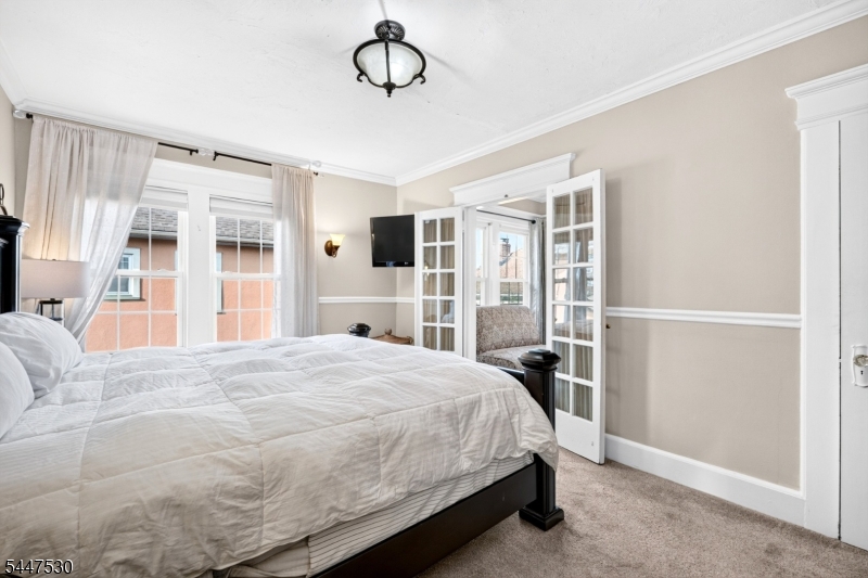 39 Overlook Avenue West Orange NJ 07052