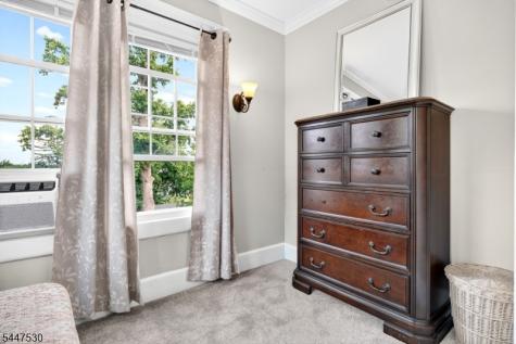 39 Overlook Avenue West Orange NJ 07052