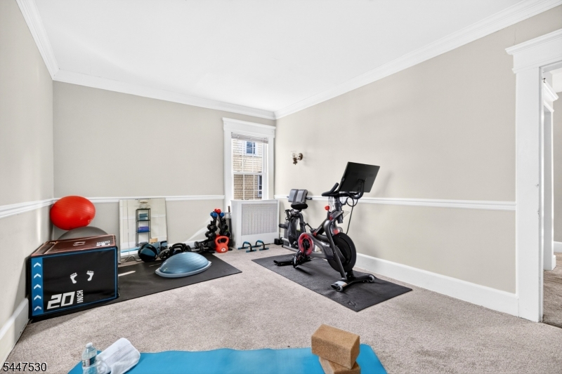 39 Overlook Avenue West Orange NJ 07052