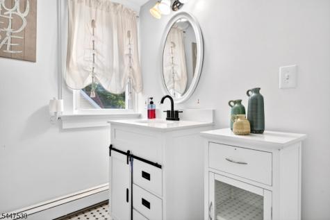 39 Overlook Avenue West Orange NJ 07052
