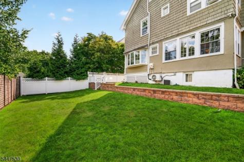 39 Overlook Avenue West Orange NJ 07052