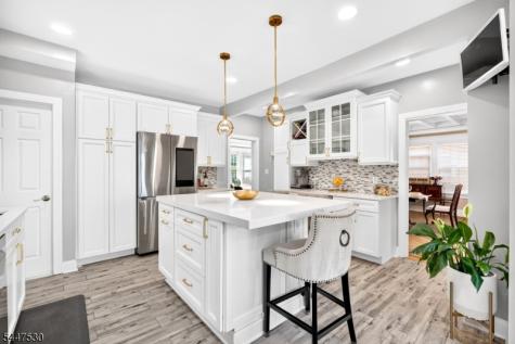 39 Overlook Avenue West Orange NJ 07052